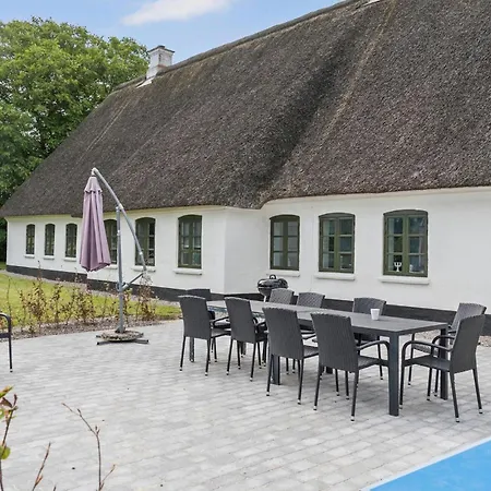 Hébergement de vacances Six-bedroom In Haderslev