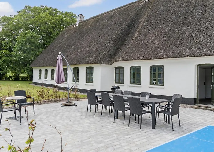 Tatil Evi Six-bedroom In Haderslev